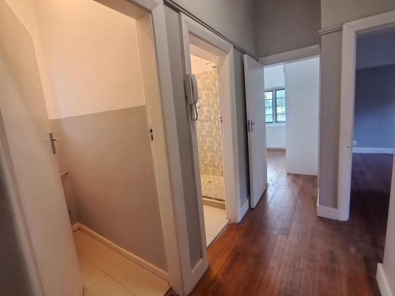 To Let 2 Bedroom Property for Rent in Green Point Western Cape
